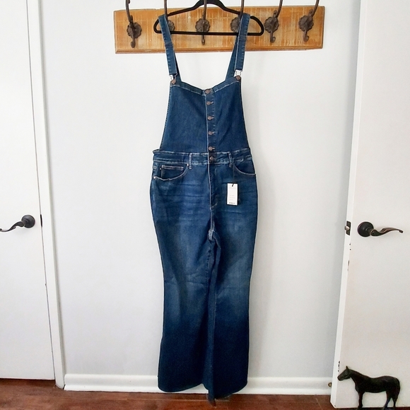 Judy Blue Raw Hem Tummy Control Flare Overalls NWT - Picture 4 of 17